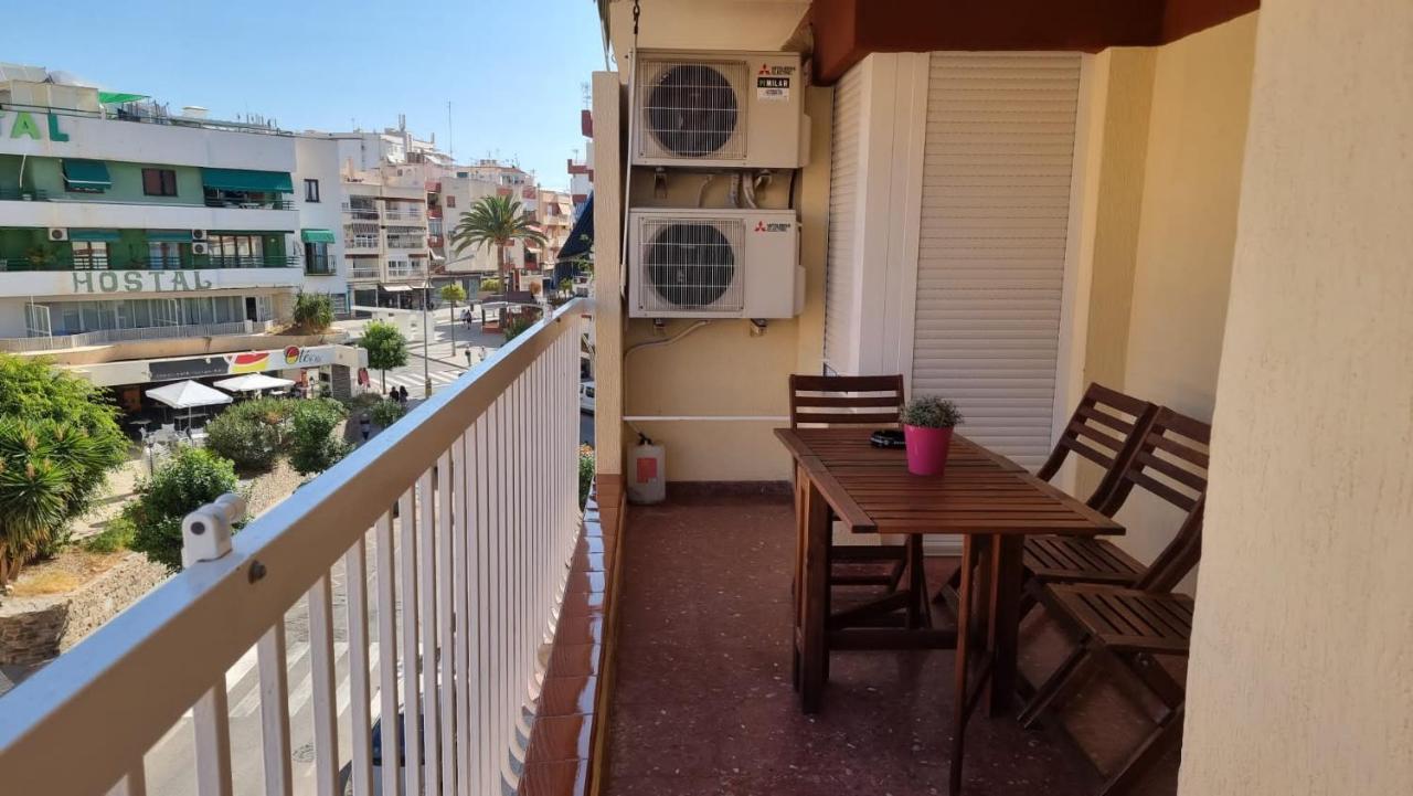 Piso Céntrico reformado / Apartment in the center Nerja Esterno foto