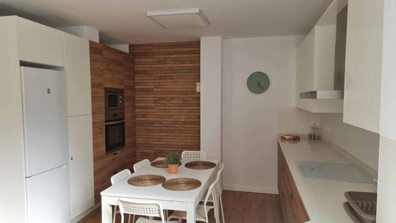 Piso Céntrico reformado / Apartment in the center Nerja Esterno foto